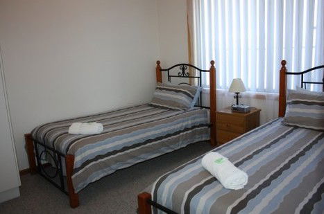 Robe Dolphin Court Apartments - Tourism Townsville 3