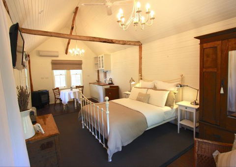 Laggan Cottage Bed And Breakfast - Tourism Townsville 0