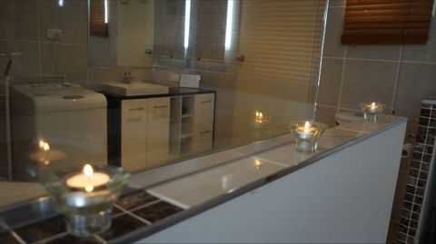 La Solana Holiday Apartments  - Mackay - Tourism Townsville 4