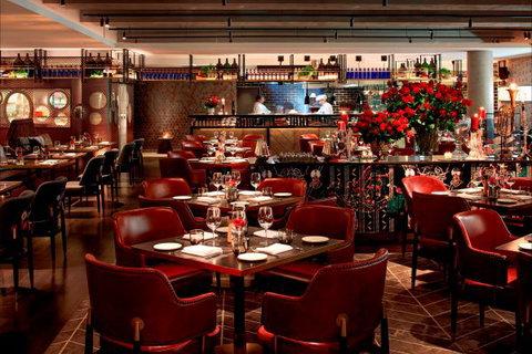 QT Melbourne - Tourism Townsville 1