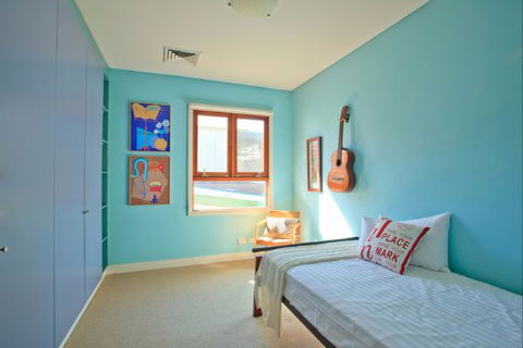 Queens Park Beach House - Tourism Townsville 6