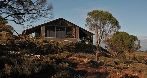 Riverview Rise Retreats - Tourism Townsville 6