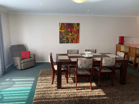 Obadiah Country Cottages - Tourism Townsville 3
