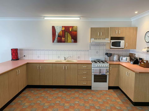 Obadiah Country Cottages - Tourism Townsville 4
