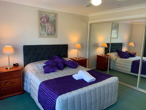 Obadiah Country Cottages - Tourism Townsville 5