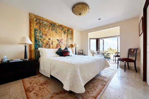 The Church House Gourmet Retreat - Tourism Townsville 6