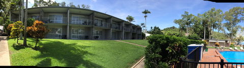 Arcadia Village Motel - Tourism Townsville 1