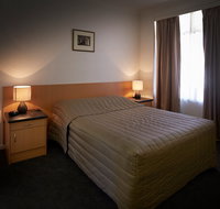 Baileys Motel - Tourism Townsville