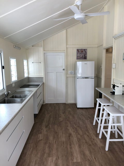 Daggoombah Holiday House - Tourism Townsville 5