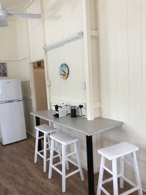 Daggoombah Holiday House - Tourism Townsville 8