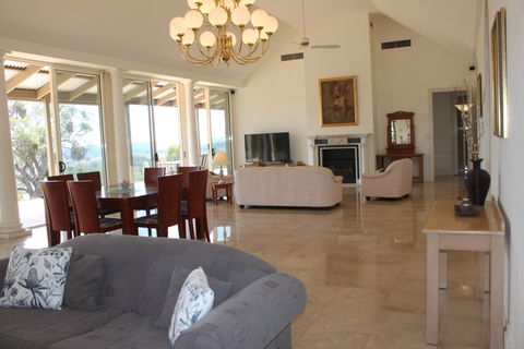 L'Oliveraie - Tourism Townsville 9