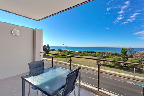 Quality Hotel Sands - Tourism Townsville 0