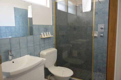 Queanbeyan Motel - Tourism Townsville 4