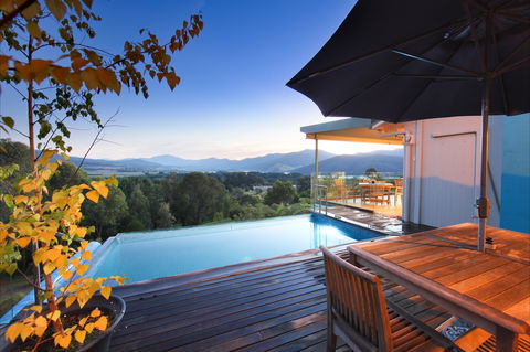 Queens Cottage - Tourism Townsville 2
