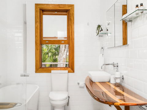 San Juan Surfers Cottage - Tourism Townsville 6