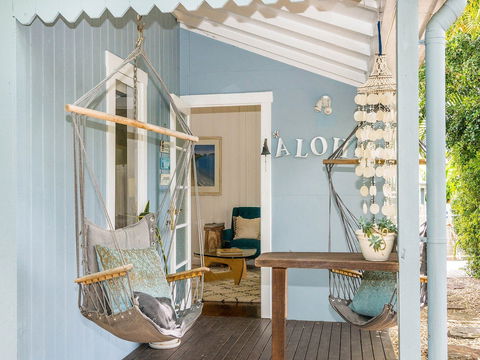San Juan Surfers Cottage - Tourism Townsville 8