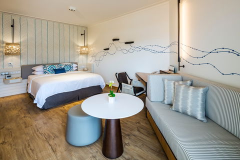 Shangri-la Hotel, The Marina, Cairns - Tourism Townsville 4
