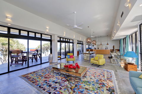 ZEN Beach Retreat - Tourism Townsville 7