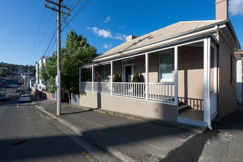 Hobart Cityscape Apartment 1 Wellington - Tourism Townsville 0