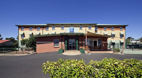 Ibis Budget Dubbo - Tourism Townsville 0