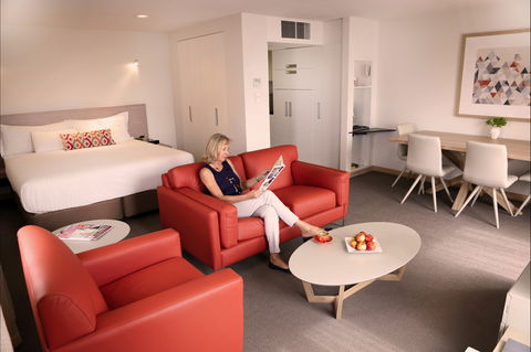 Salamanca Inn - Tourism Townsville 0