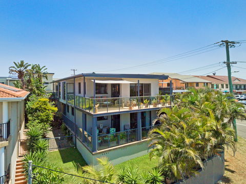 Watonga Rocks - Couple's Retreat - Tourism Townsville 1