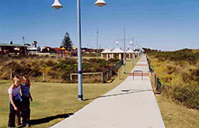 A Beachfront Villa Rockingham - Tourism Townsville 5