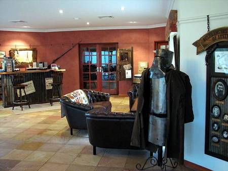 Lakeview Lodge - Tourism Townsville 3
