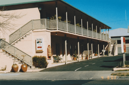 New England Motor Inn - Tourism Townsville