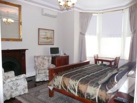 Arundels Boutique Accommodation - Tourism Townsville 3