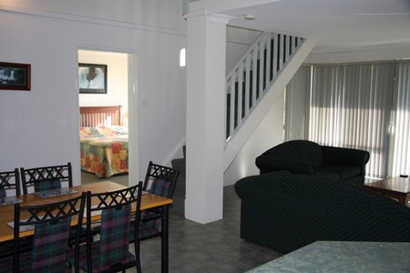 Walpole Bayside Villas - Tourism Townsville 1