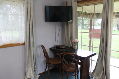 Factory Lane Bed & Breakfast - Tourism Townsville 2