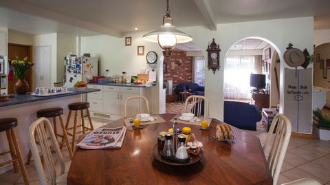 Kathys Place Bed And Breakfast - Tourism Townsville 0