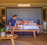 Olio Bello Lakeside Glamping - Tourism Townsville