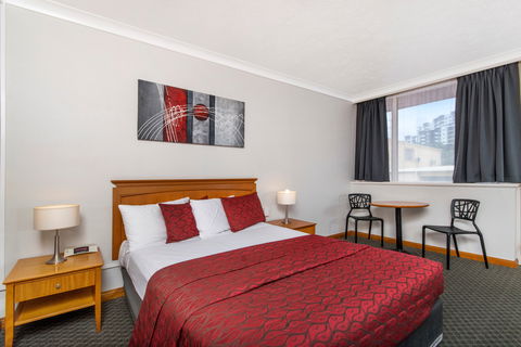 The Robert Towns - Tourism Townsville 2