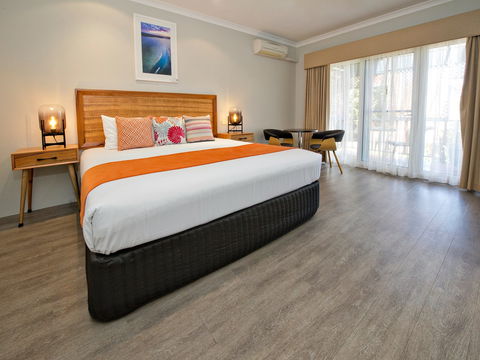 Vintages Accommodation - Tourism Townsville 0