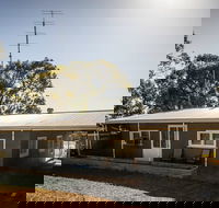 346 Cliff view drive Wongulla  -River Shack Rentals - Tourism Townsville