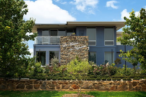 La Maison Du Vigneron B&B & Special Ocassion Dining - Tourism Townsville 1
