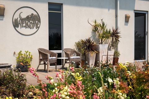 La Maison Du Vigneron B&B & Special Ocassion Dining - Tourism Townsville 2