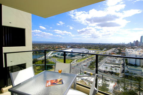 Mantra Broadbeach On The Park - Tourism Townsville 2