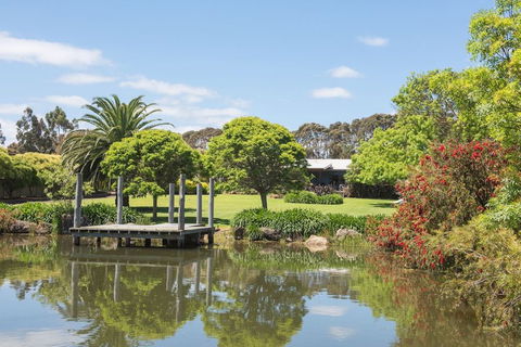 Margaret River Manor - Tourism Townsville 0
