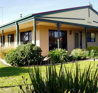Bells By The Beach Holiday House - Tourism Townsville