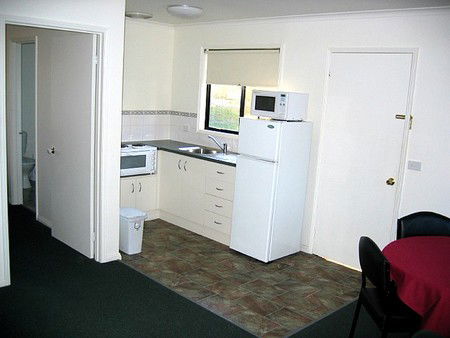 A Line Holiday Village - Tourism Townsville 2