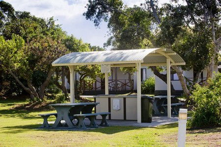 Lake Ainsworth Holiday Park - Tourism Townsville 4