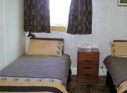 Lady Barron Holiday House - Tourism Townsville 5