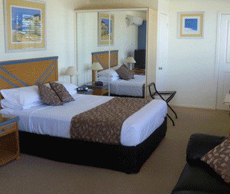 Surf Motel - Tourism Townsville 0
