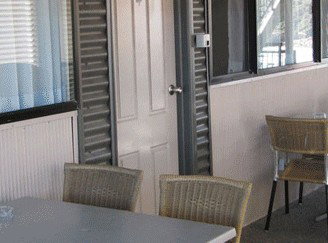 Surf Motel - Tourism Townsville 1