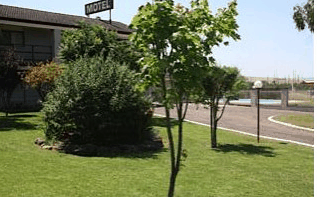 Isis Motel - Tourism Townsville