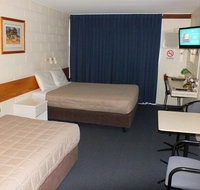 Central Motel - Tourism Townsville