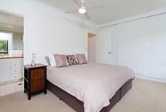 A Bay Breeze - Tourism Townsville 4
